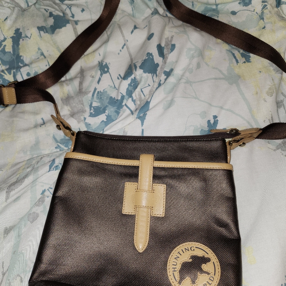 HUNTING WORLD BROWN Crossbody Bag - Picture 2 of 8
